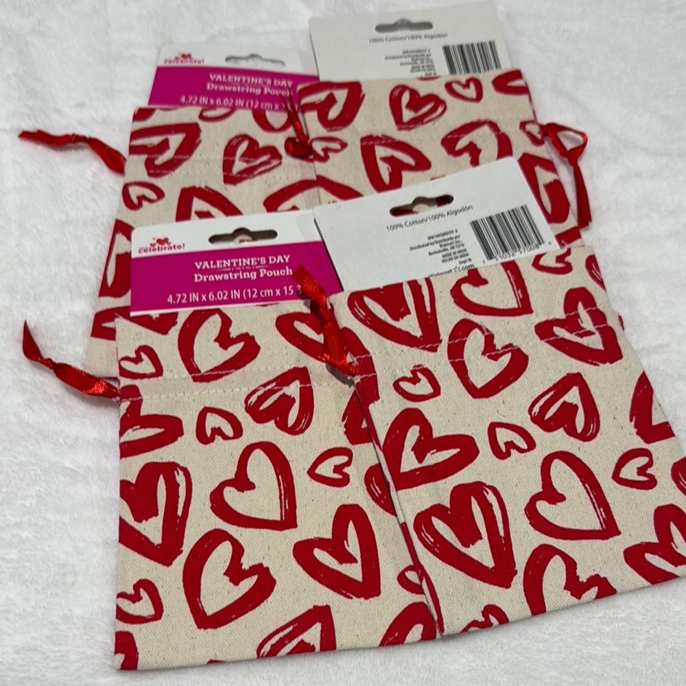 Red Heart Drawstring Pouches - Picture 1 of 5